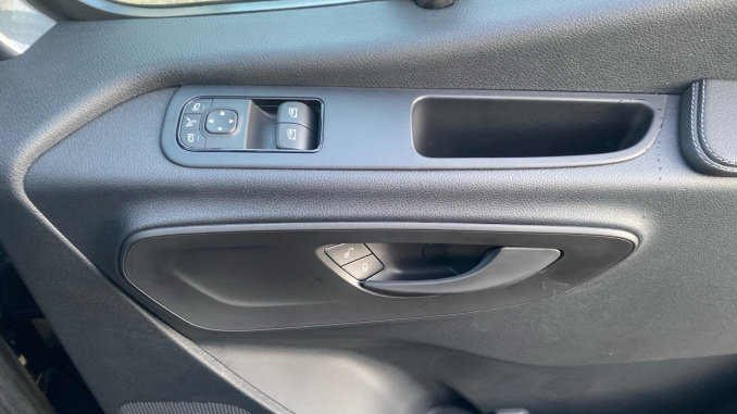 Mercedes-Benz Sprinter 315Cdi L3 Diesel Rwd 3.5t H2 Pro Van 9G-Tronic - Image 31